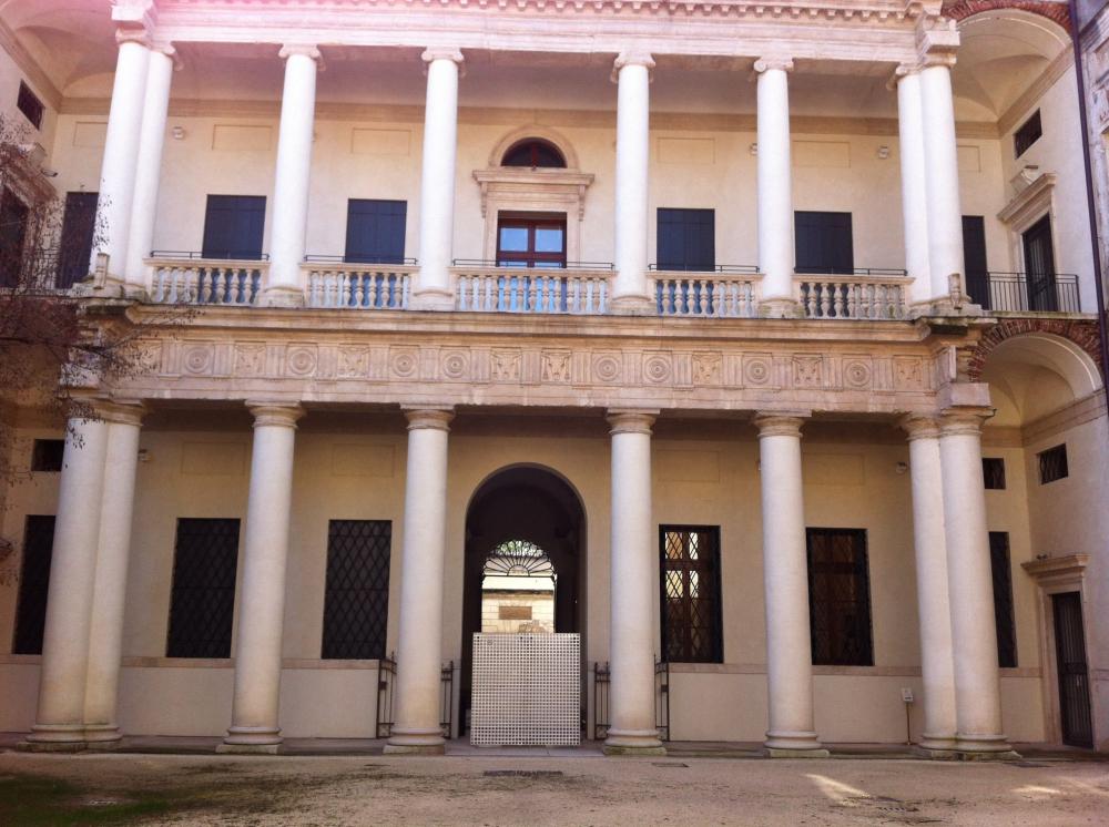 Firmato il comodato d'uso: la Biblioteca federale si trasferirà alla Bertoliana di Vicenza