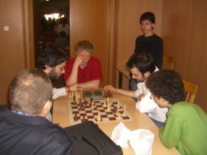 il match ha sempre piu spettatori  oltre a kramer e arrivato anche brener