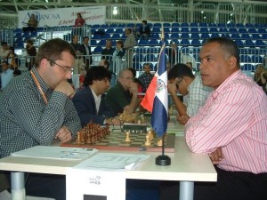 r12   dscf0059   italia a   repubblica domnicana