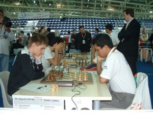 r13   dscf0039   italia b   india