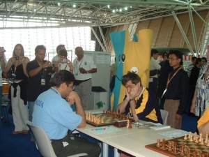 r07   dscf0139 ruki anand e ivanchuk