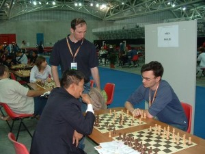 r11a   dscf0189 van wely sala analisi